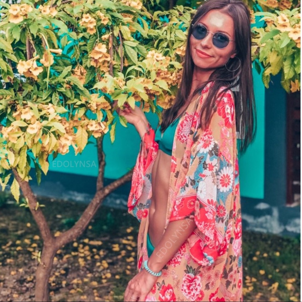 Beautiful Boho bird kimono wrap cover up - Picture 5 of 8